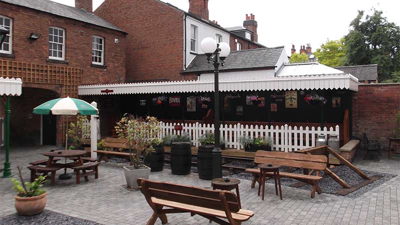 Outdoor Drinking Area